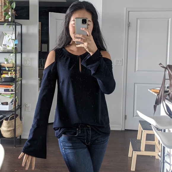 Banana Republic Cold Shoulder Navy Blouse | Size S - Picture 2 of 4